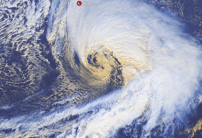 extratropical-storm-bomb-cyclone-pacific-satellite-zoom