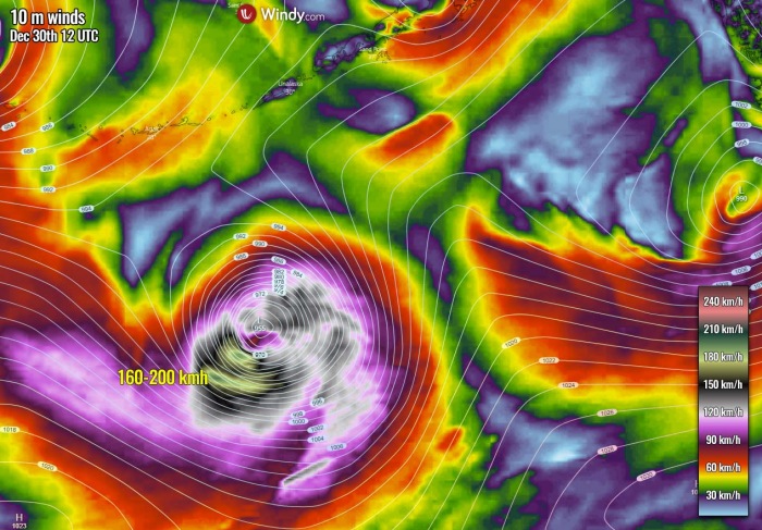 extratropical-storm-bomb-cyclone-pacific-winds-wednedsay