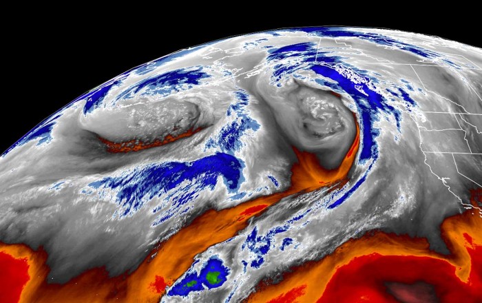 extratropical-storm-twins-alaska-water-vapor-satellite