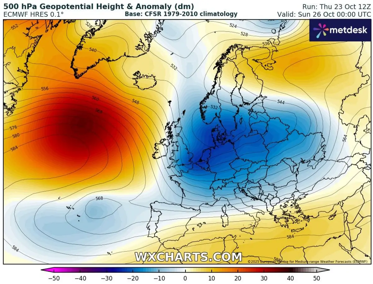 dipole-autumn-season-rainy-weather-pattern-europe-november-2025-pattern-weekend