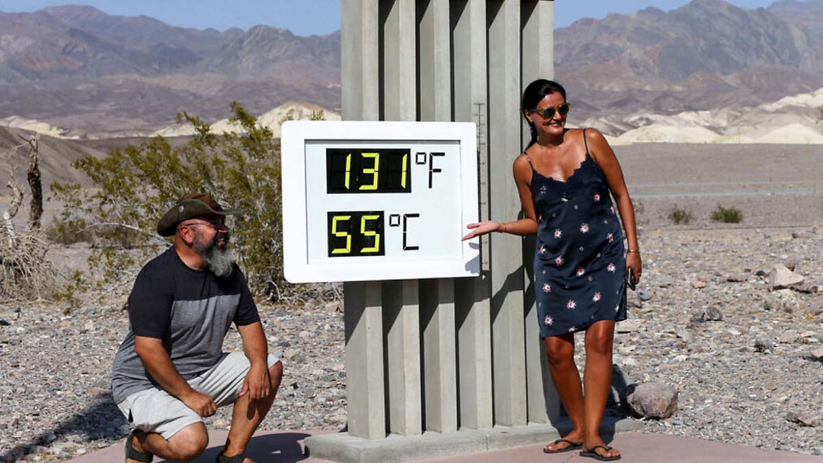 heat-dome-record-breaking-heatwave-death-valley-visitor-center