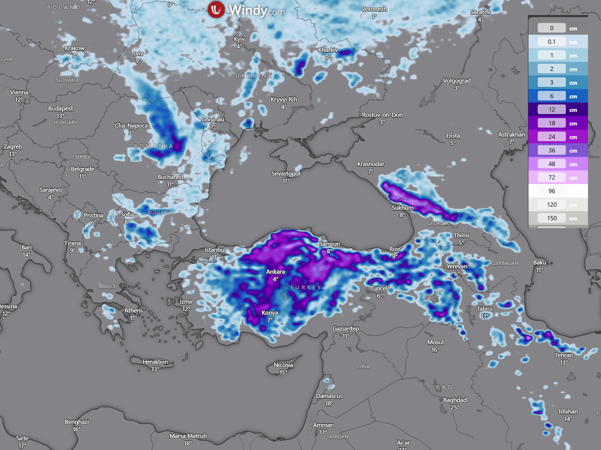 omega-block-arctic-airmass-frost-snow-april-may-spring-2026-europe-snow-turkey-balkans