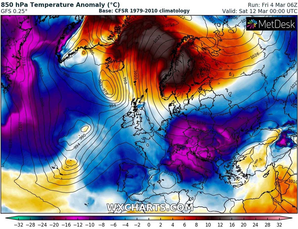 polar-vortex-2022-arctic-extreme-cold-snow-russia-ukraine-eastern-europe-temperature-anomaly-saturday
