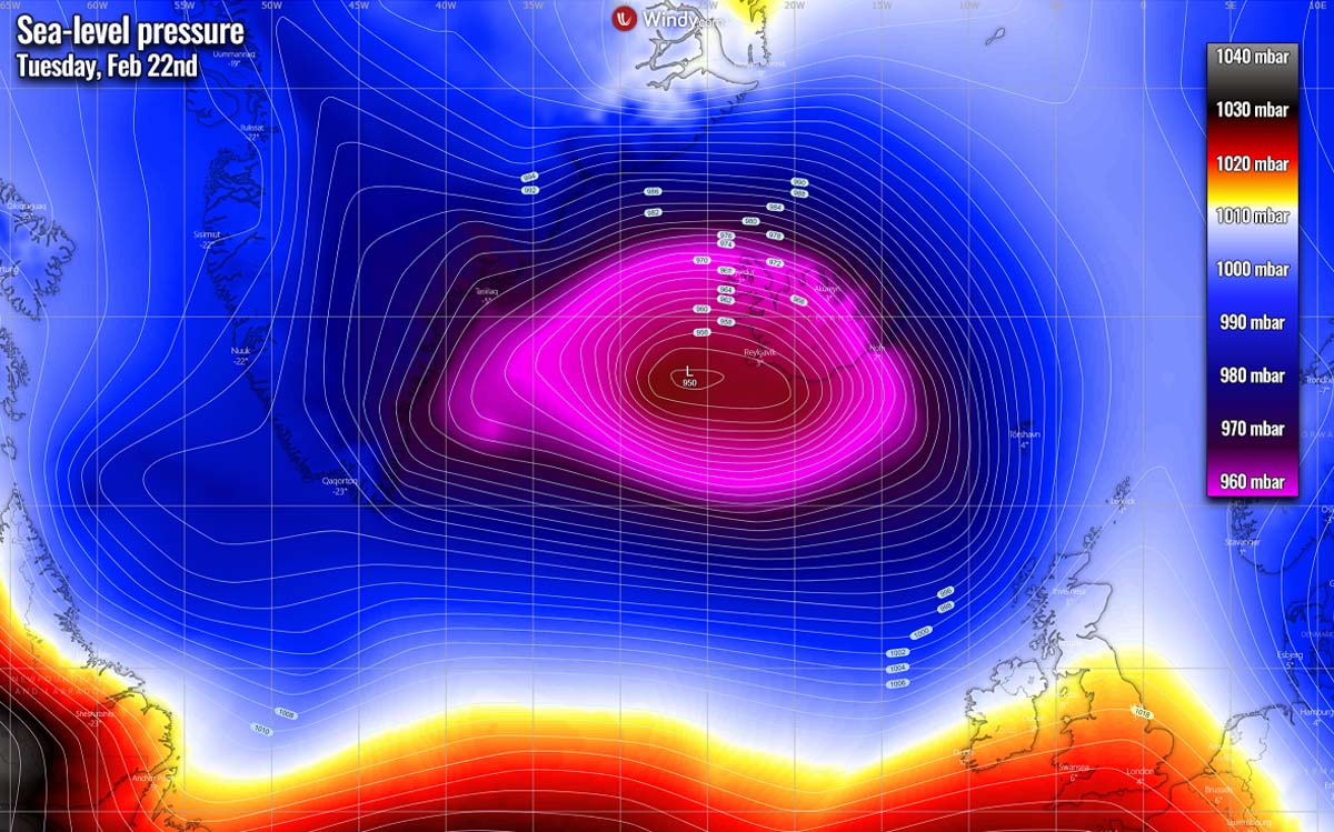 polar-vortex-2022-winter-storm-franklin-windstorm-bomb-cyclone-pressure-iceland