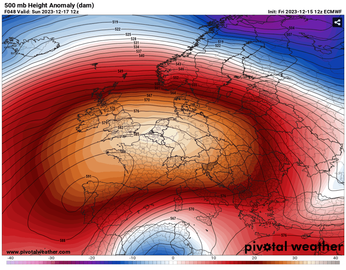 powerful-heat-dome-warm-wave-forecast-europe-christmas-december-2023-pattern-500mb-chart