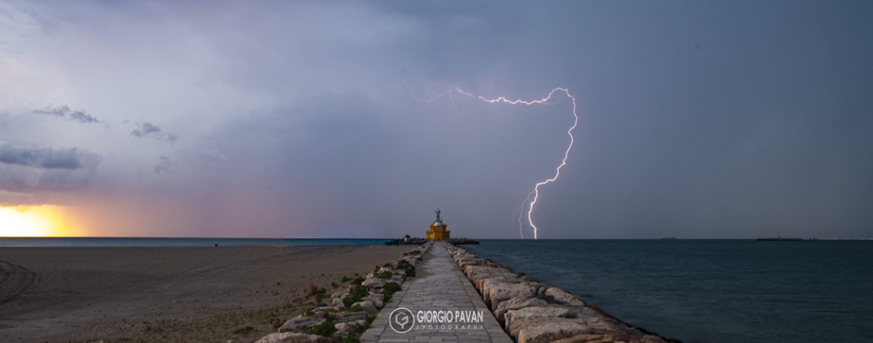 giorgio-pavan-lightning-pier.jpg