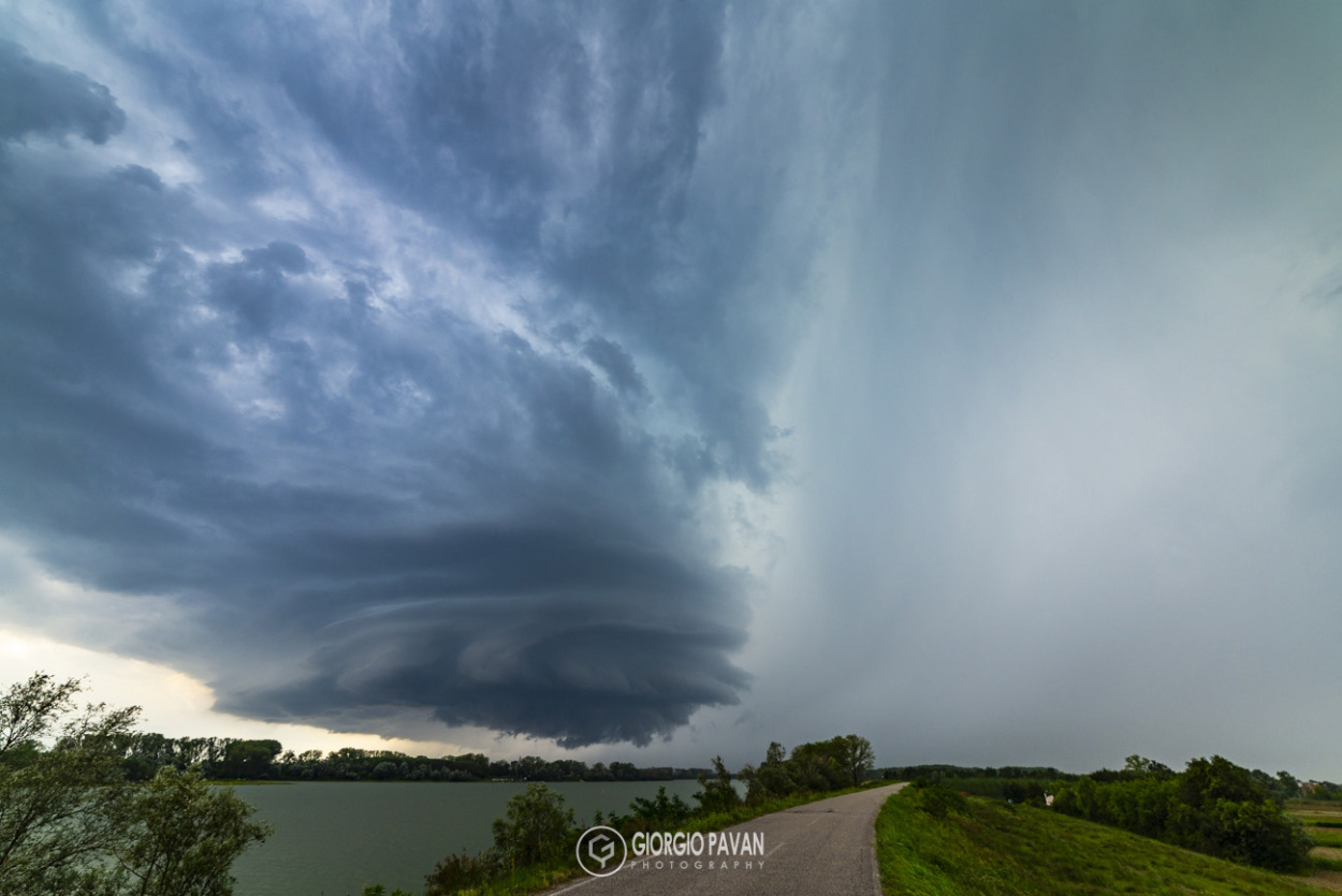 giorgio-pavan-supercell-mothership.jpg
