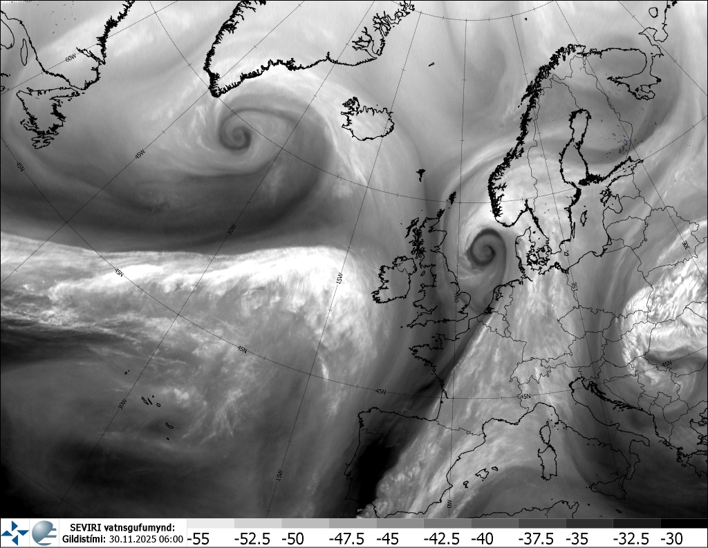 flusso zonale-nord-atlantico-modello-attivo-tempeste-intense-europa-occidentale-dicembre-2025-vapore acqueo-satellite