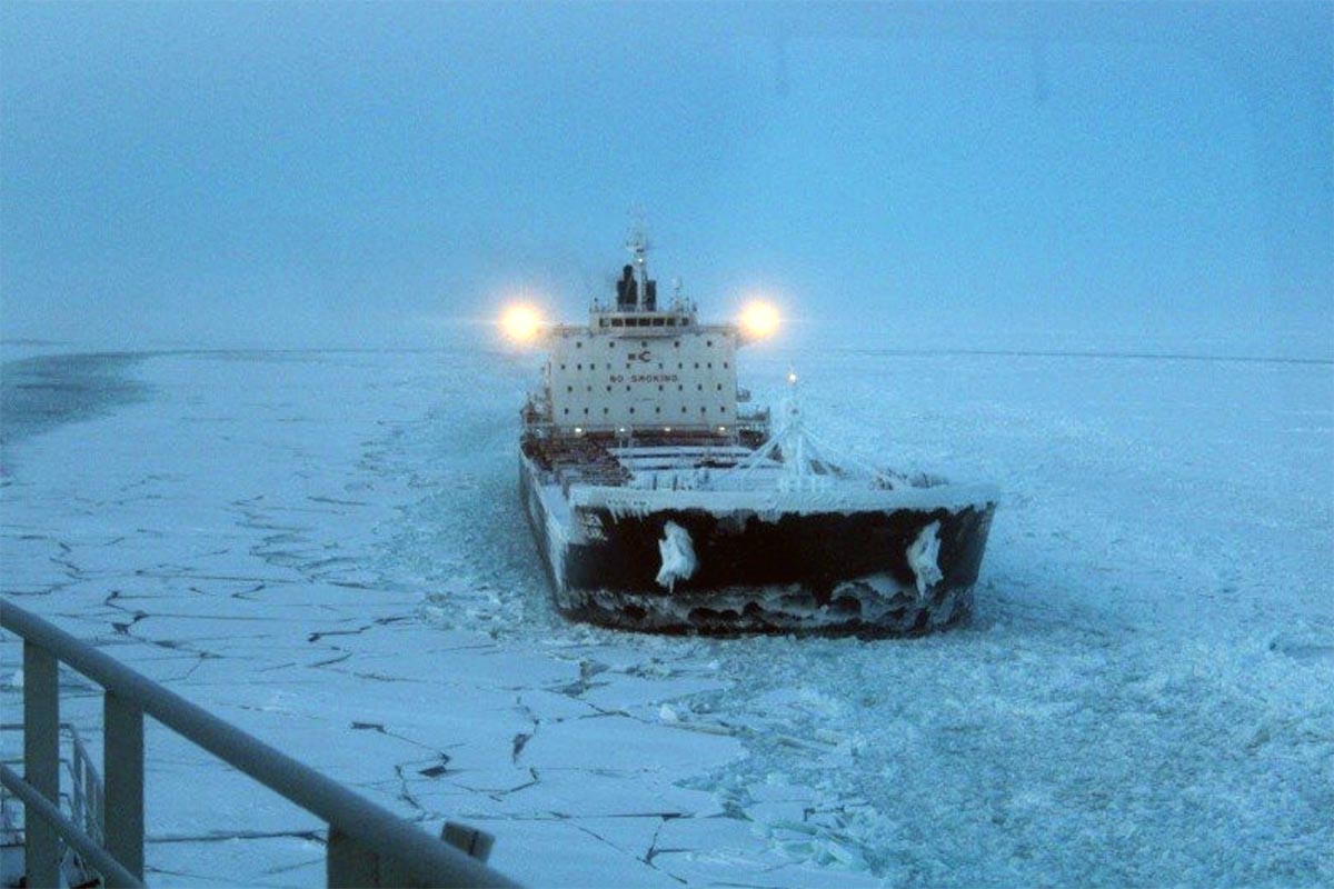 arctic-sea-ice-froze-faste-november-ten-millions-square-kilometers-cargo