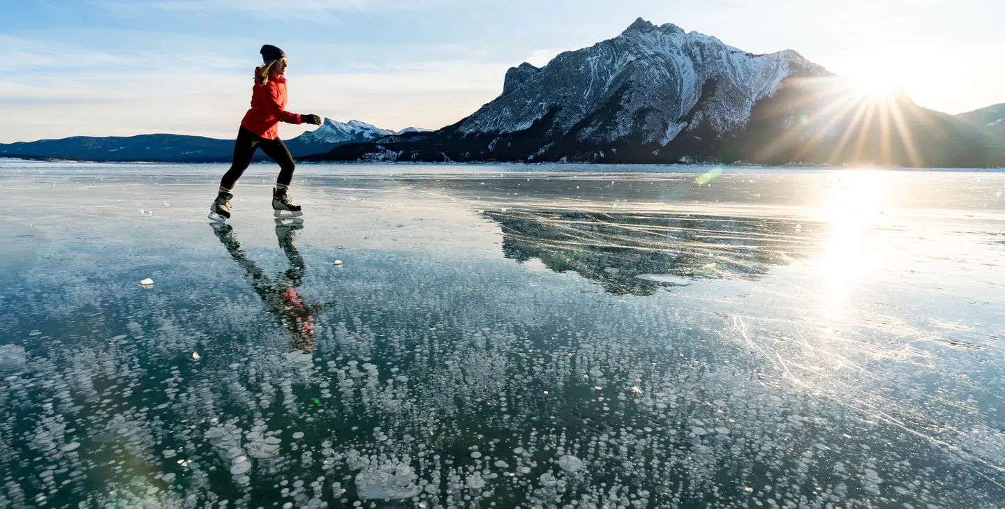 arctic-sea-ice-third-highest-skating