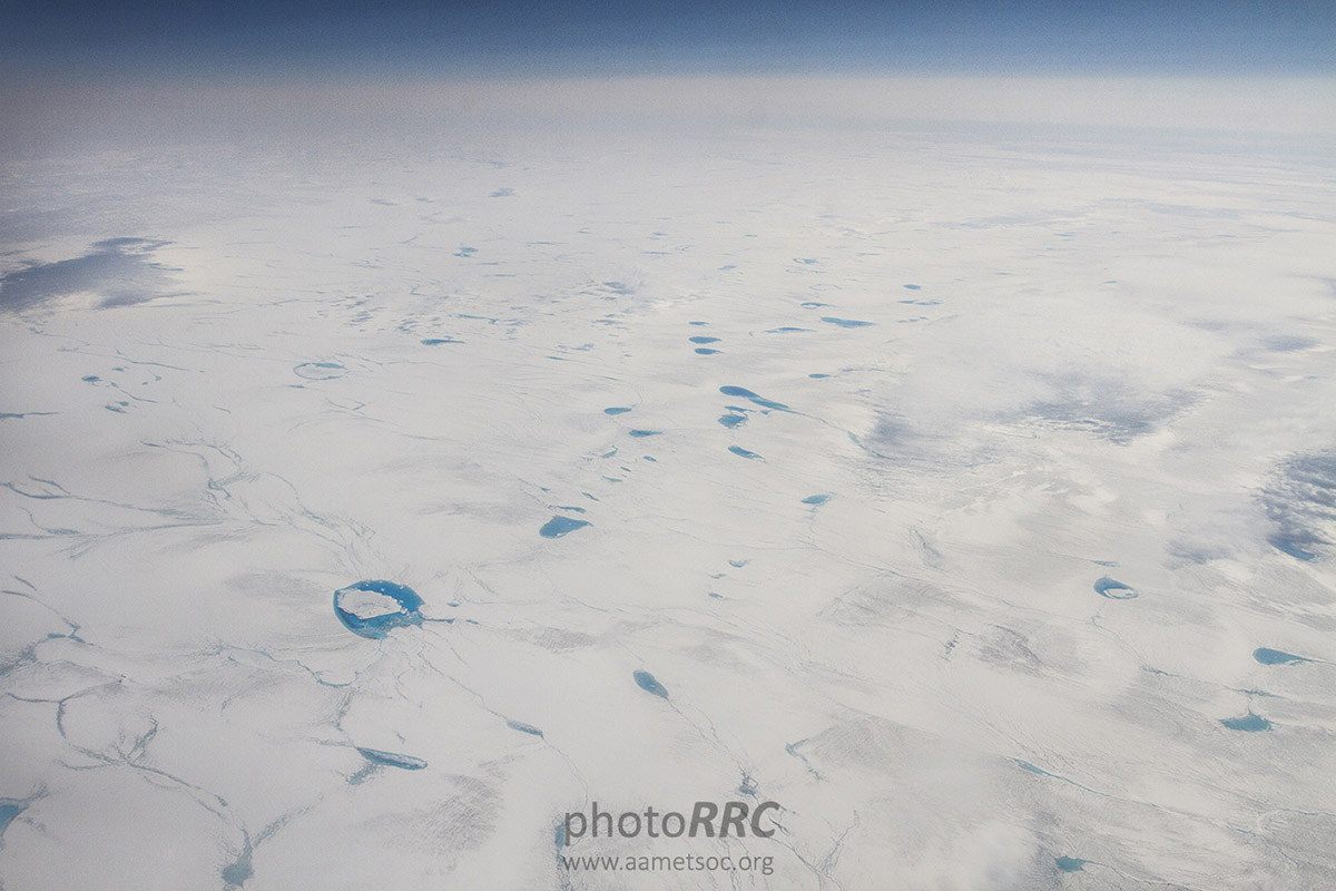 greenland-ice-sheet-lost-18-billion-tons-water-3-days-meltingpond