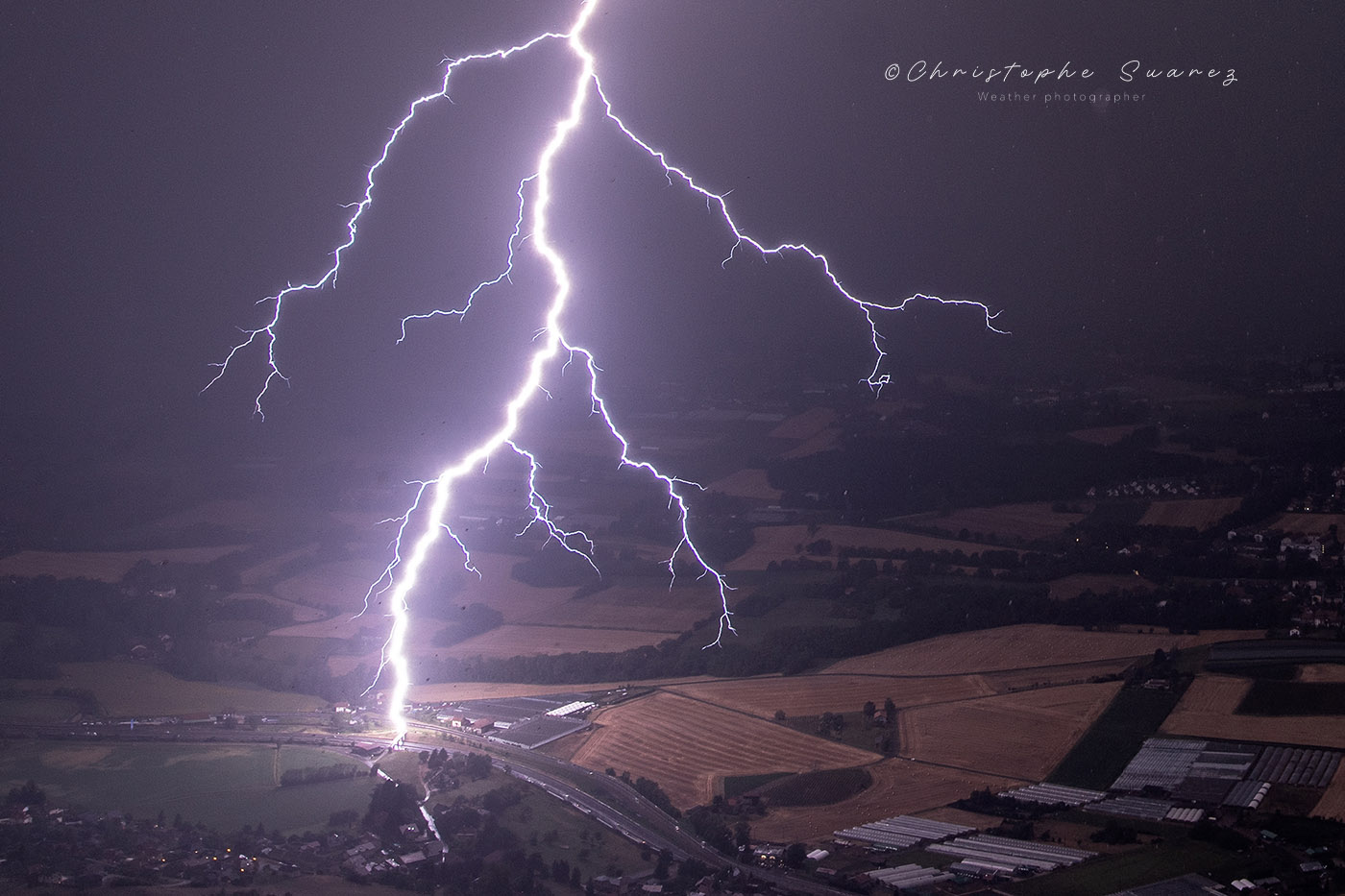 christophe-suarez-close-lightning