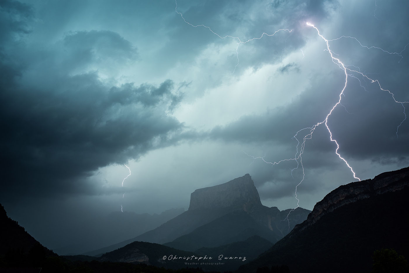 christophe-suarez-daytime-lightning