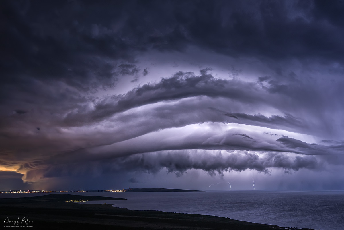 danijel-palcic-multi-layer-shelf-cloud
