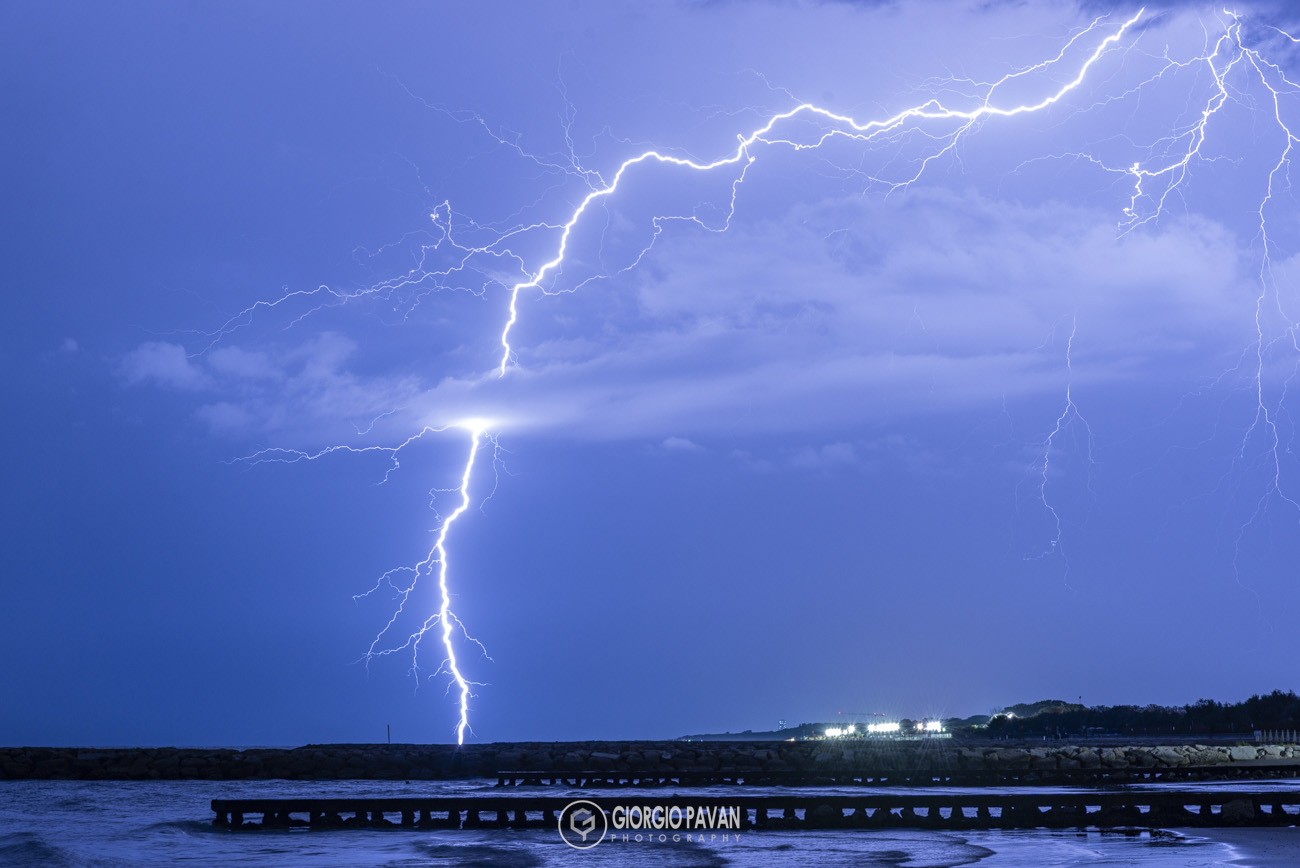 giorgio-pavan-lightning-