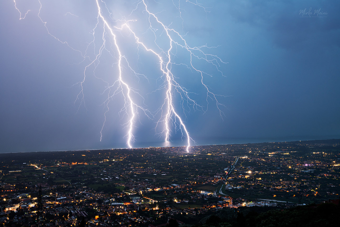 mirko-maini-lightning-barrage