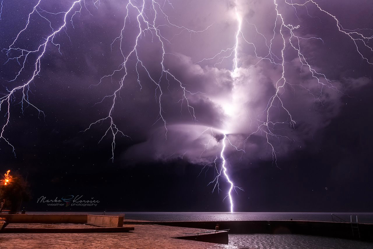 top-10-most-interesting-facts-about-lightning-rovinj