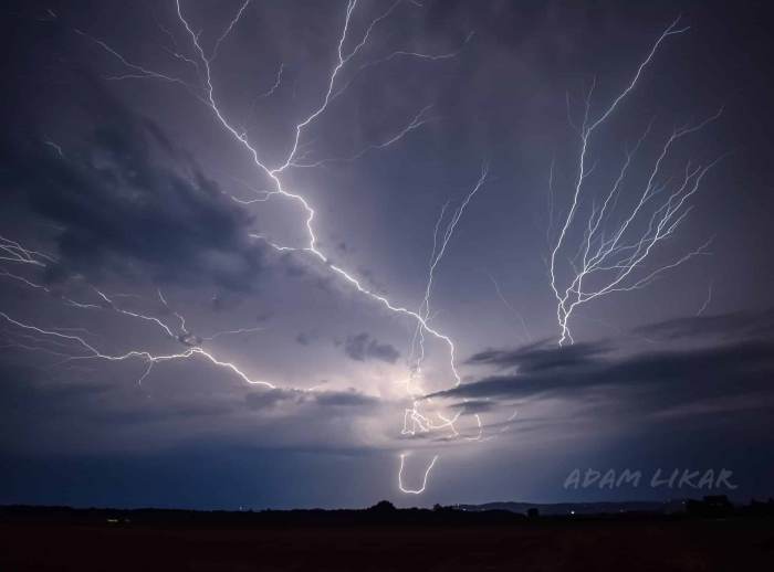 hailstorm-slovenia-lightning