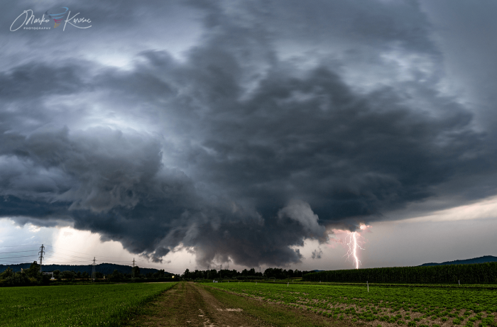hailstorm-slovenia-supercell