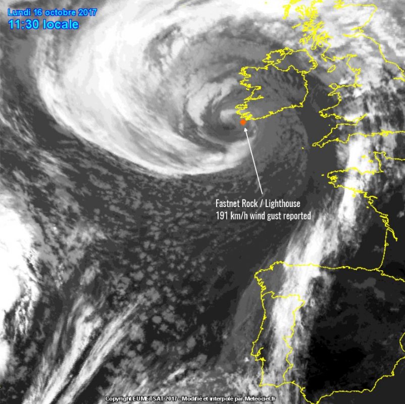 16102017_Ophelia_sting_jet_FastnetLighthouse_gust_Meteociel