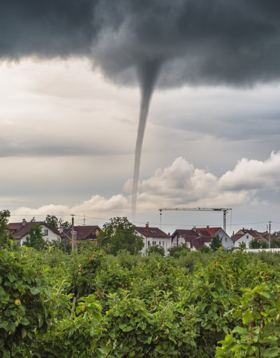 photo-contest-week-31-2021-Pascal-Roman-Schutte-waterspout
