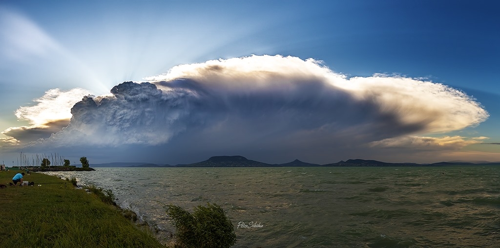 photo-contest-week-32-Peter-Schidru-storm