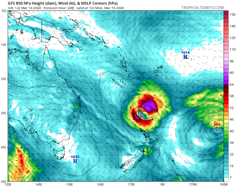 1_gfs_mslp_uv850_swpac_9