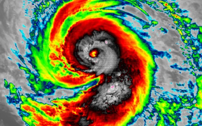 1_hurricane-marie-infrared-satellite
