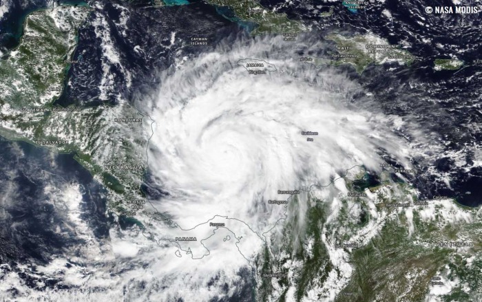 hurricane-iota-landfall-nicaragua-geocolor