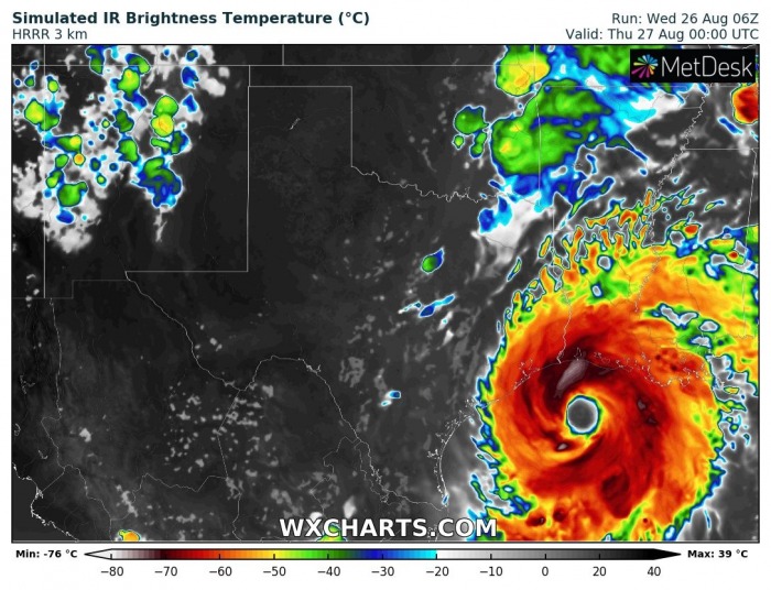 hurricane-laura-landfall-forecast-satellite