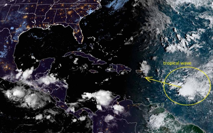 hurricane-season-atlantic-united-states-epsilon-geocolor-satellite