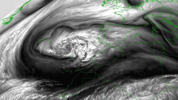 hurricane-season-madeira-kappa-water-vapor-satellite