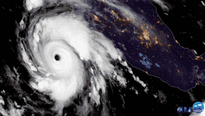 major-hurricane-genevieve-geocolor