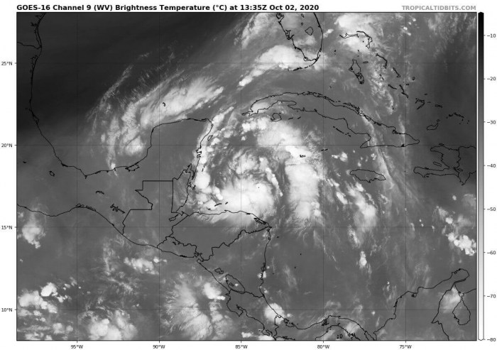 storm-gamma-water-vapor-satellite