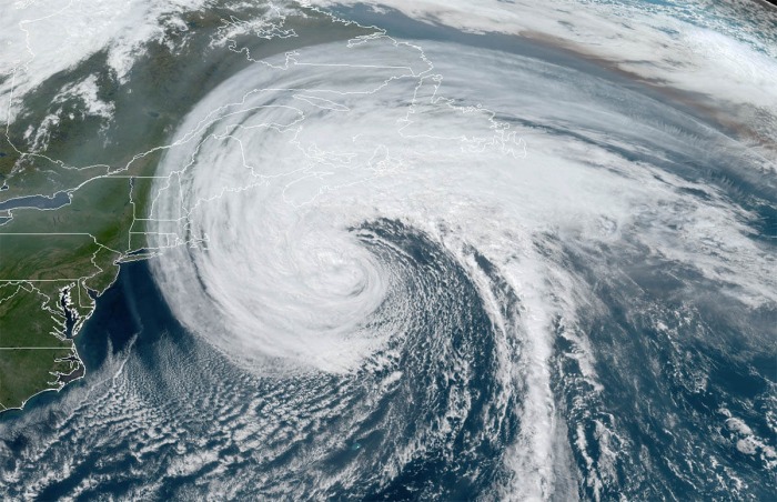 teddy-landfall-nhc-zoom