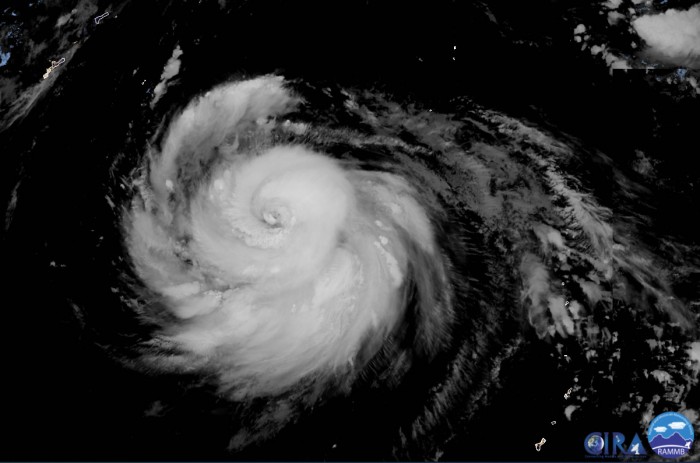 typhoon-haishen-geocolor-satellite