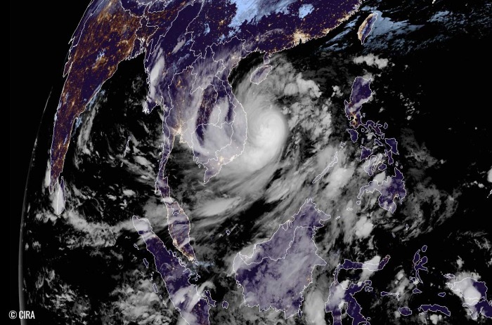 typhoon-molave-vietnam-flooding-geocolor-satellite