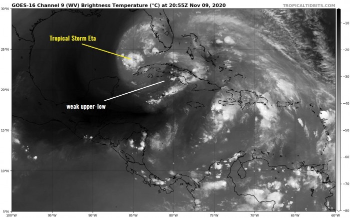 united-states-storm-eta-water-vapor-satellite