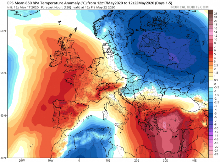 3_ecmwf-ens_T850aMean_eu_1