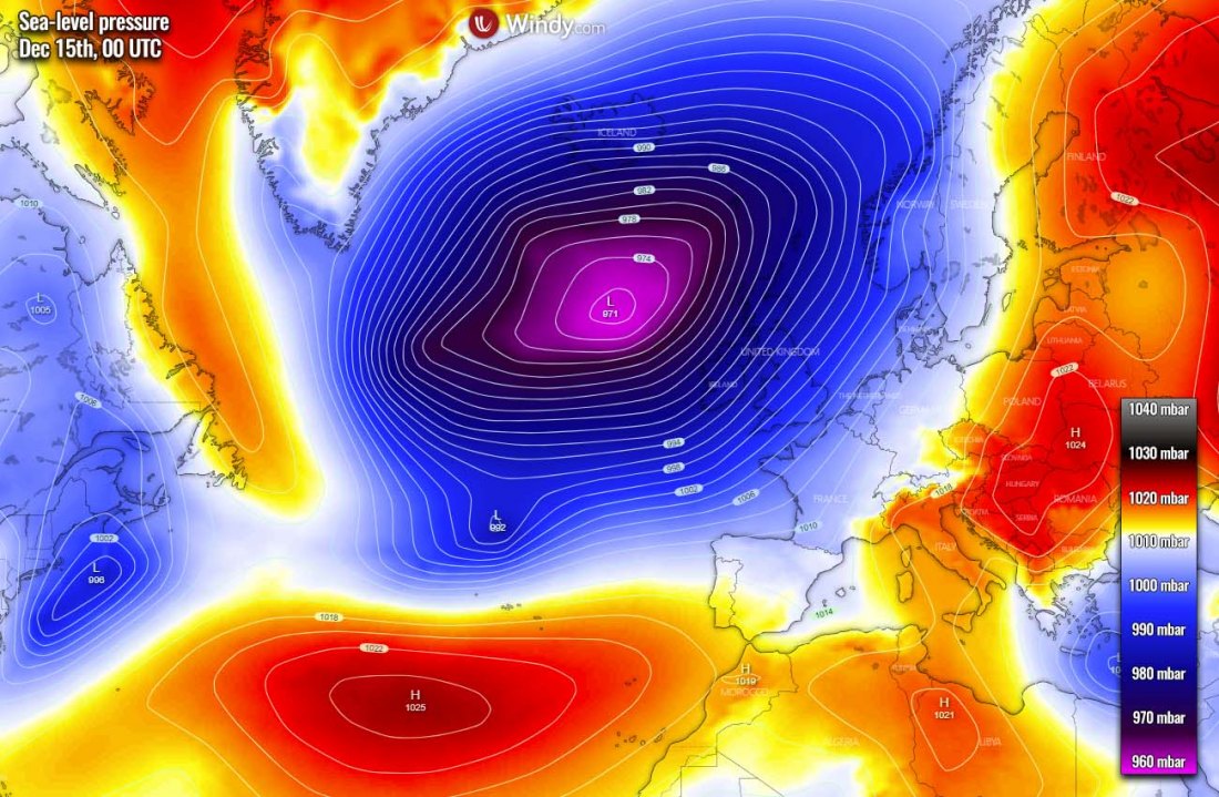 extratropical-storm-north-atlantic-uk-ireland-pressure-tuesday