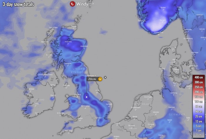 extreme-snow-italy-alps-europe-snow-uk