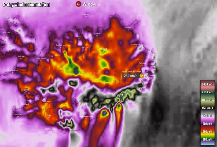 extreme-snow-italy-alps-europe-winds-iceland