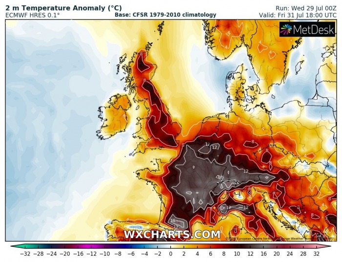 heat-england-2manomaly