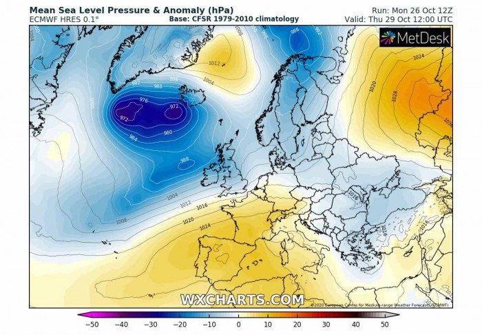 hurricane-epsilon-extratropical-north-atlantic-thursday