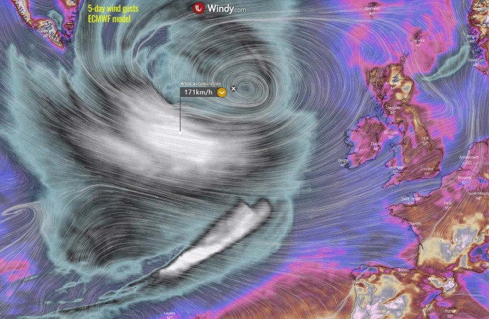 hurricane-epsilon-extratropical-north-atlantic-wind-swath