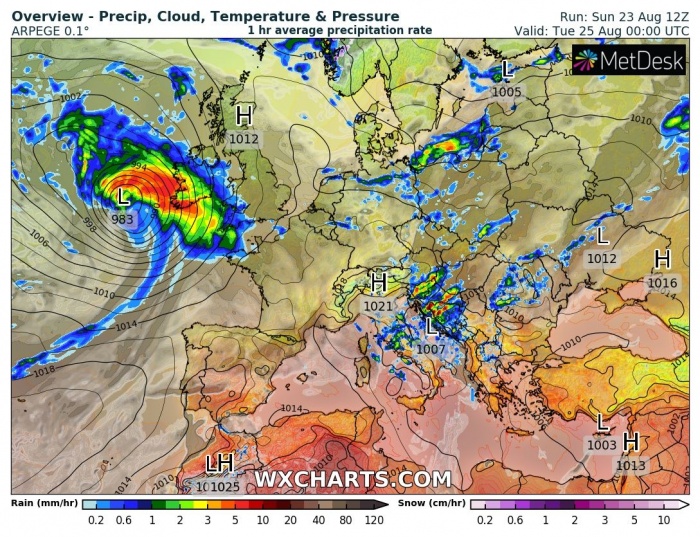 uk-windstorm-tuesday-12am