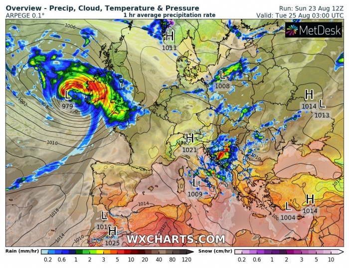 uk-windstorm-tuesday-3am