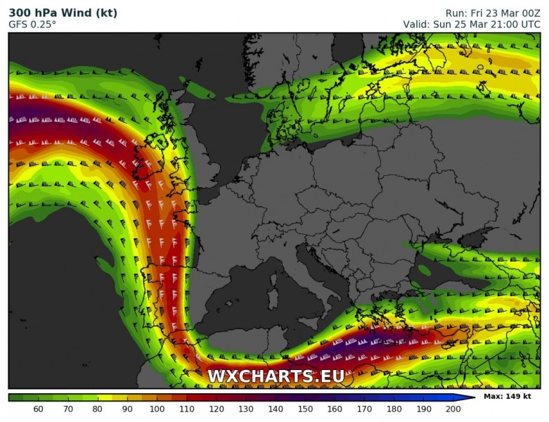 wind300kt_069