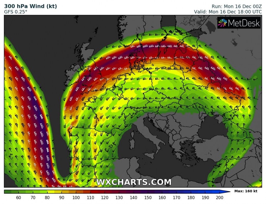 wind300kt_20191216_00_018