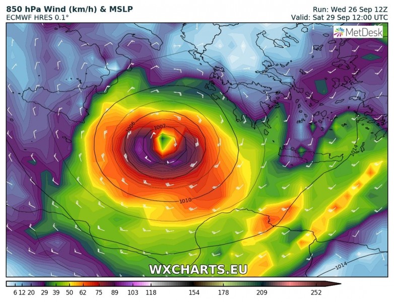 wind_850kph_072